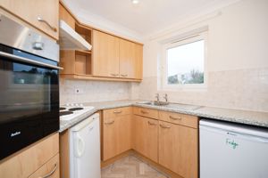 Kitchen- click for photo gallery